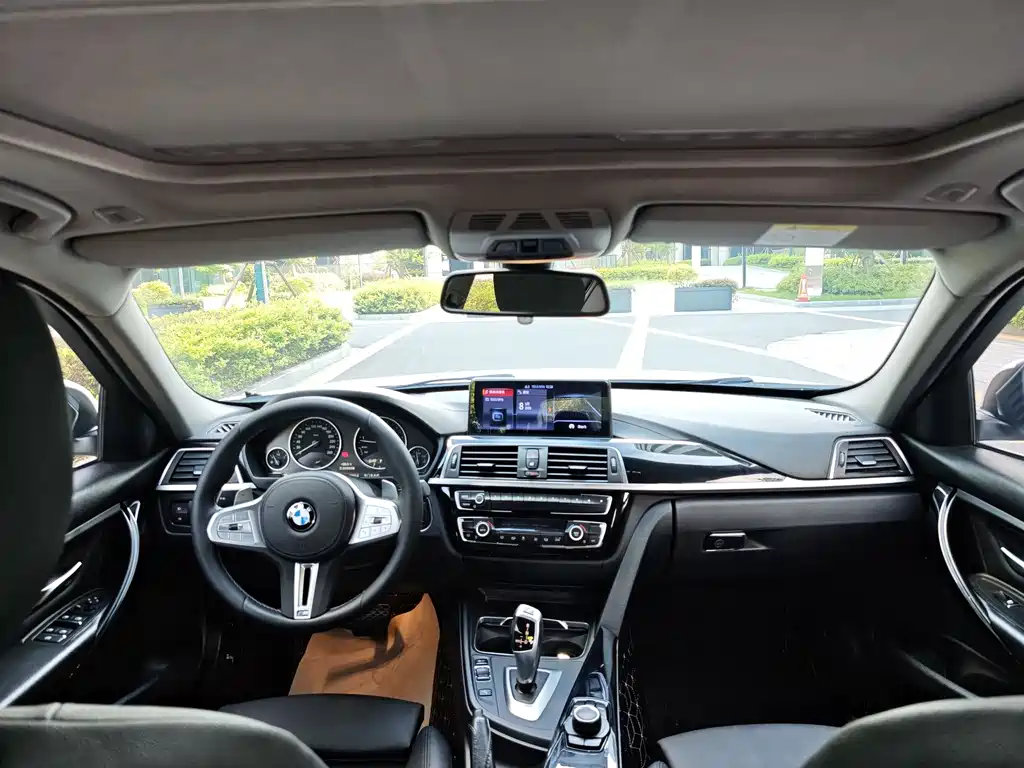BMW 3 Series — фото 10