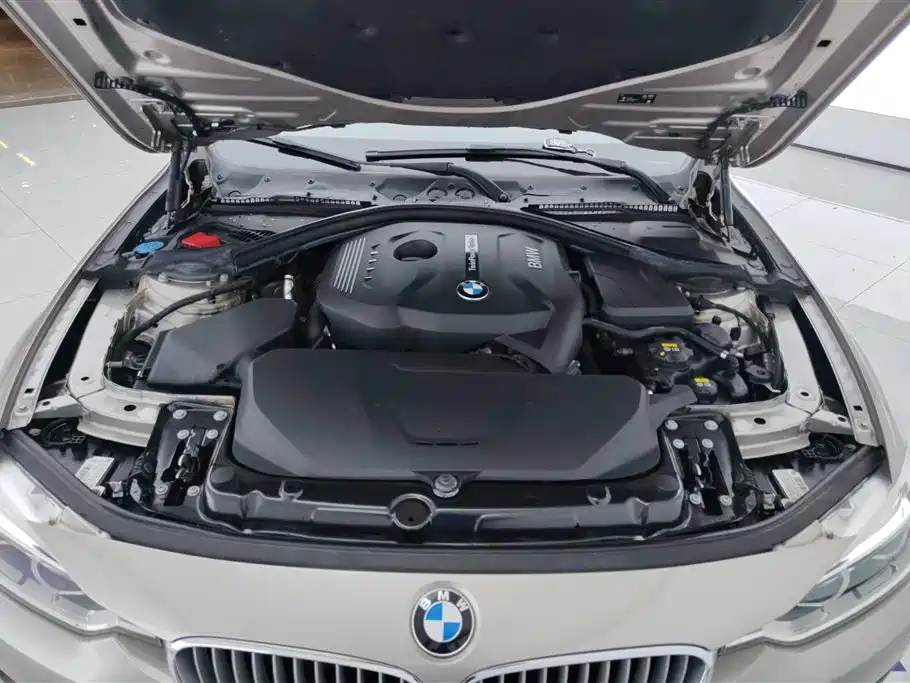 BMW 3 Series — фото 10