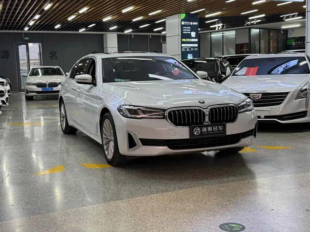 BMW 5 Series — фото 3