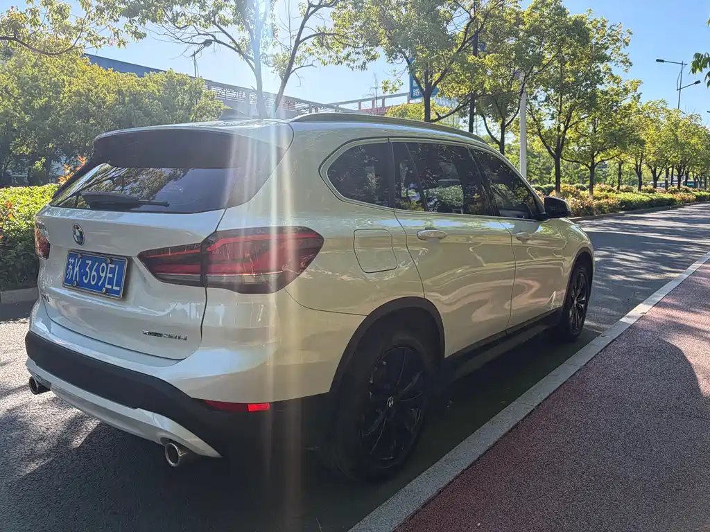 BMW X1 — фото 4