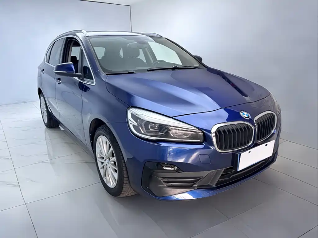 BMW 2 Series Active Tourer — фото 3