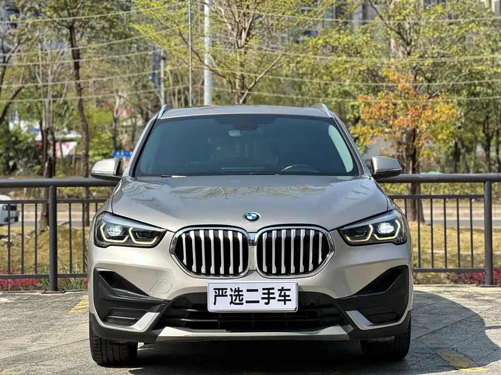 BMW X1 — фото 2