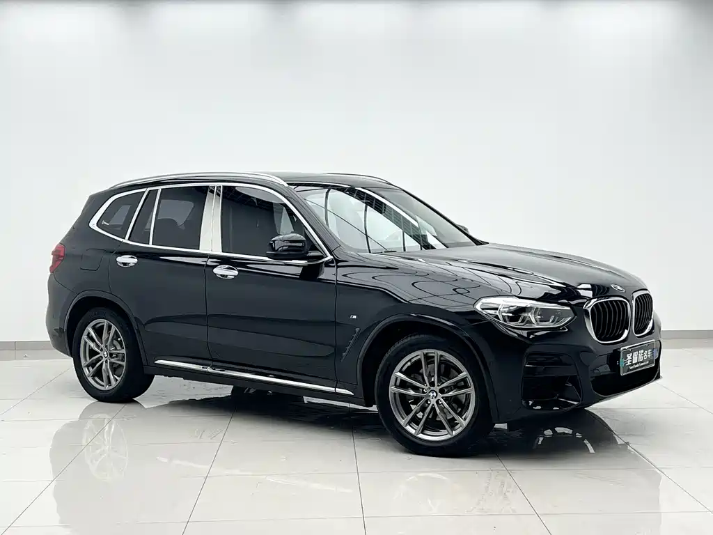 BMW X3 — фото 3