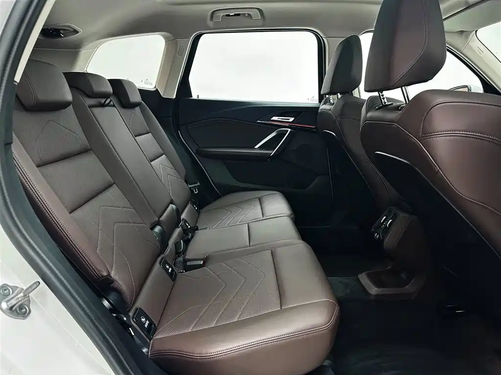 BMW X1 — фото 14