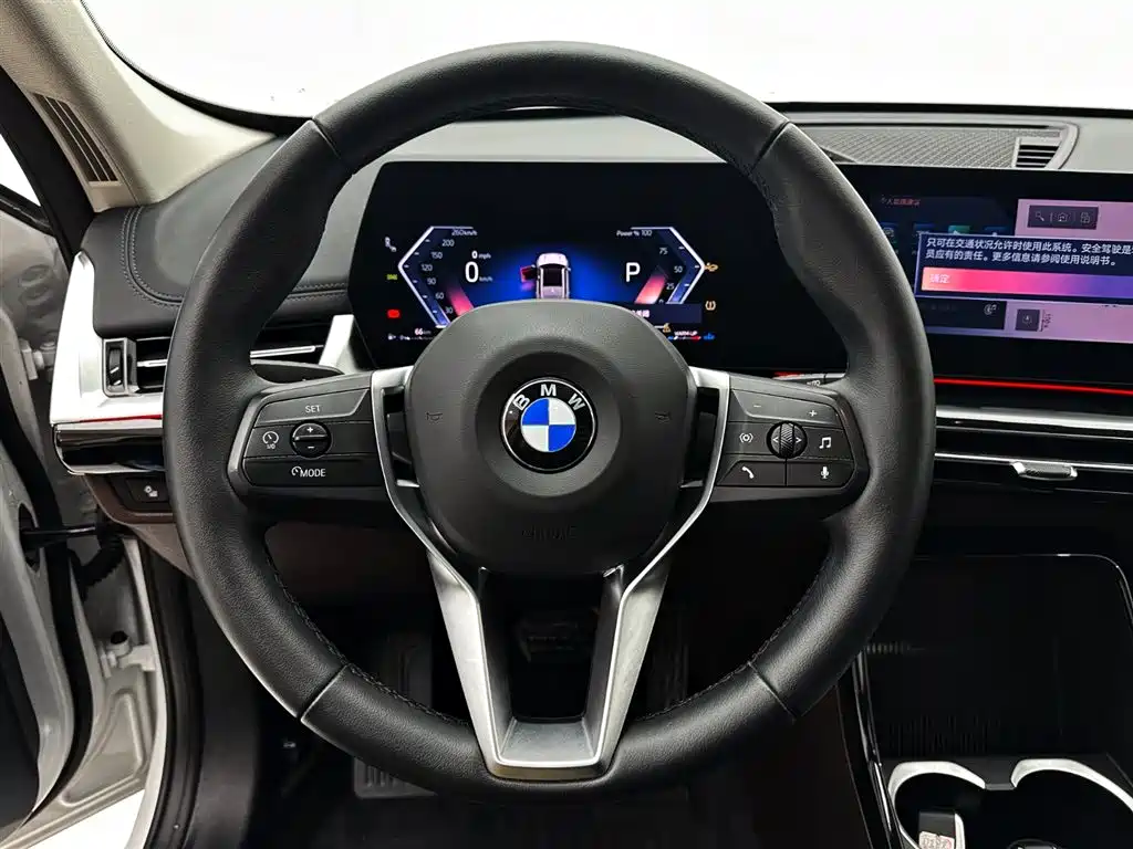 BMW X1 — фото 17