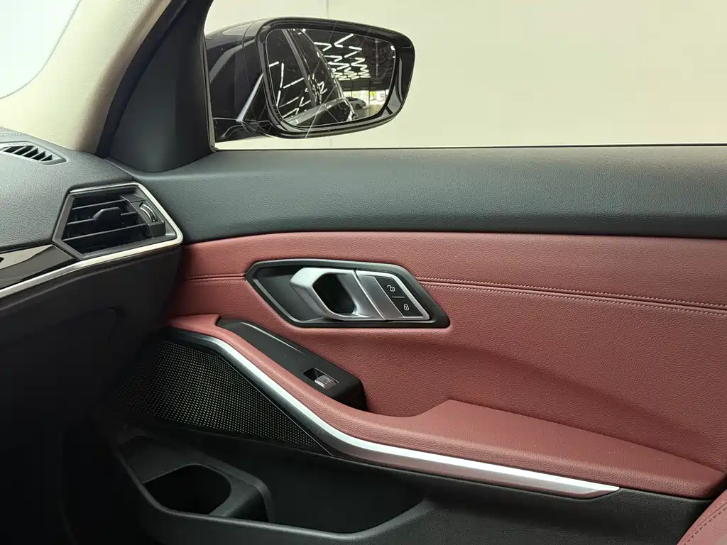 BMW 3 Series — фото 10