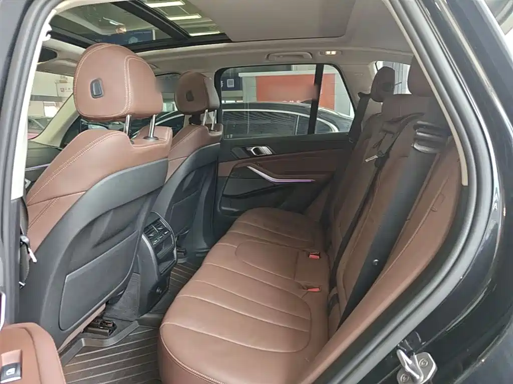 BMW X5 (Import) — фото 17