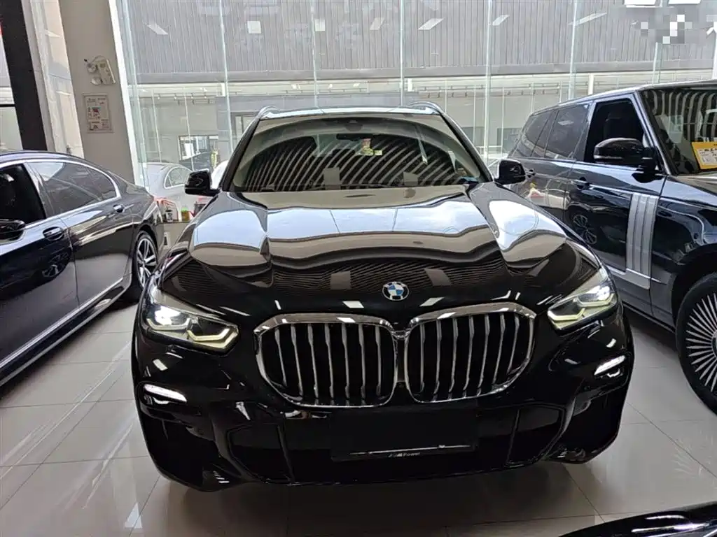 BMW X5 (Import) — фото 3