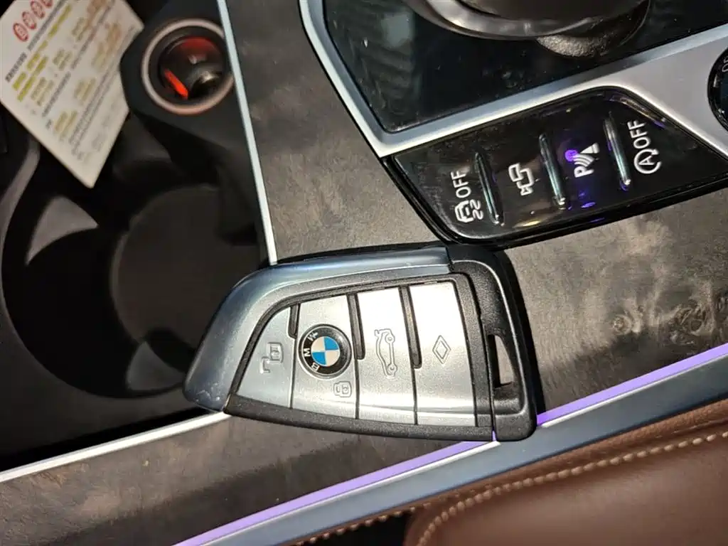 BMW X5 (Import) — фото 9