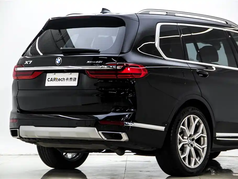 BMW X7 — фото 8
