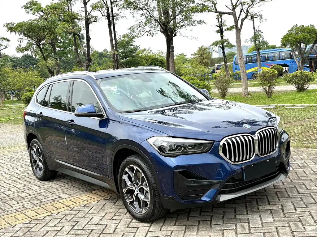 BMW X1 — фото 3