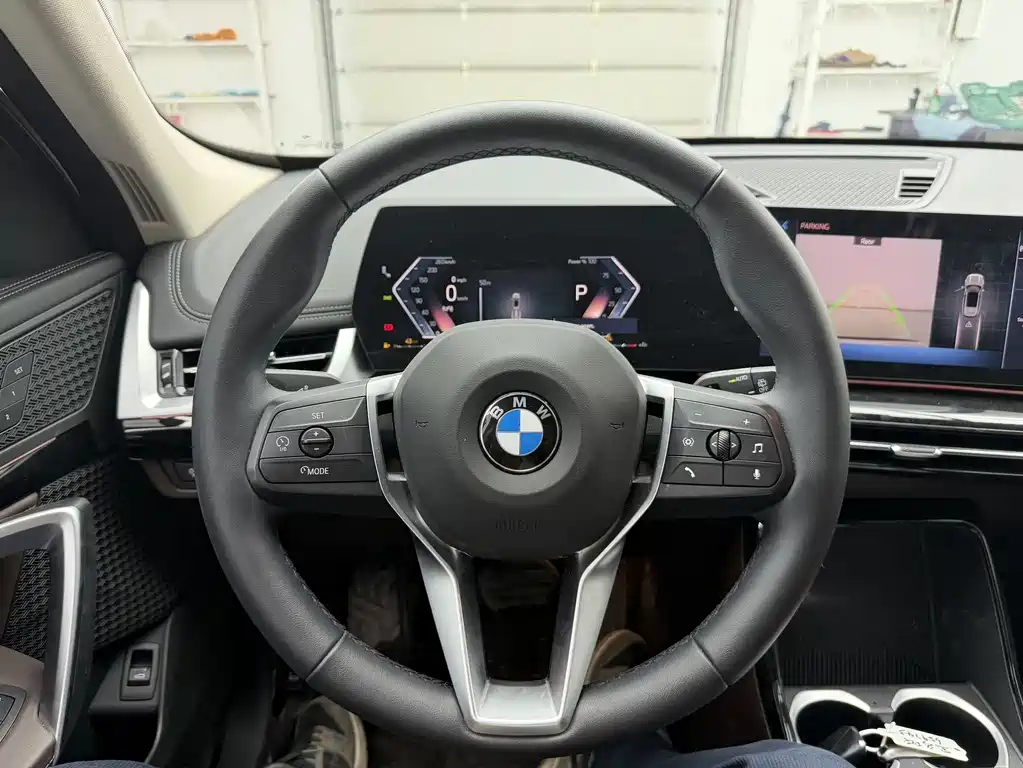 BMW X1 — фото 13