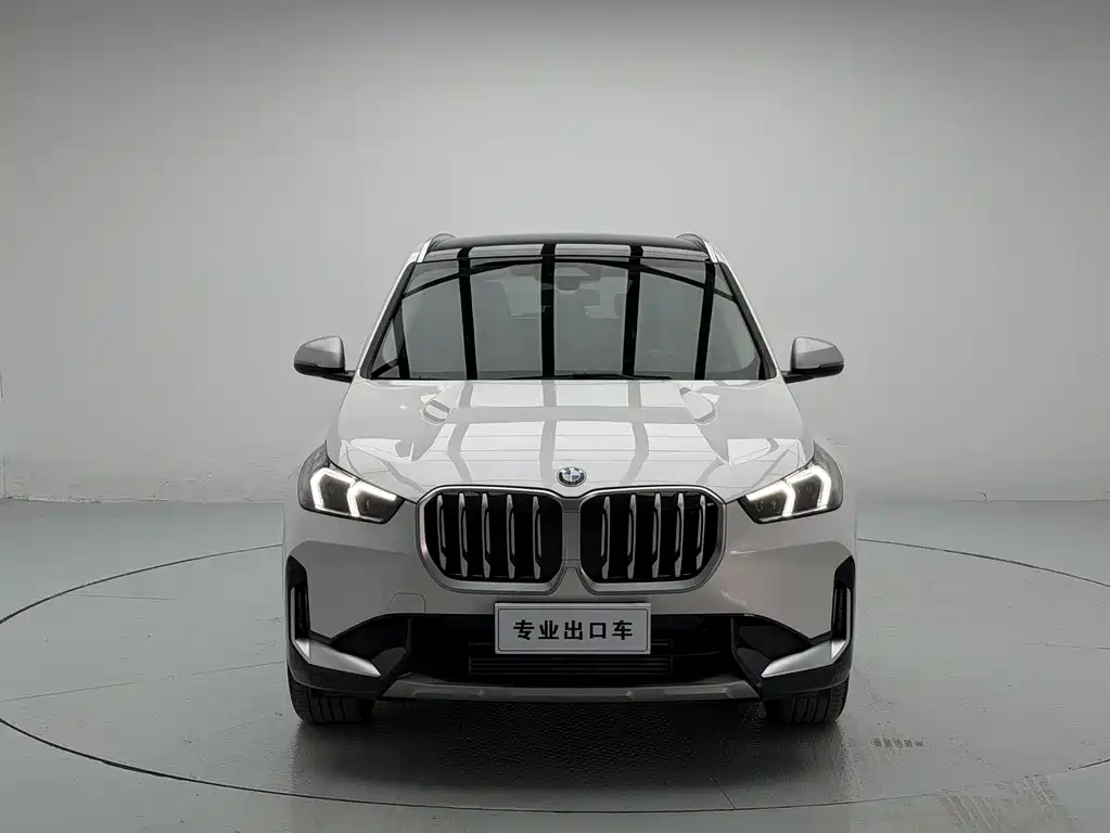 BMW X1 — фото 3