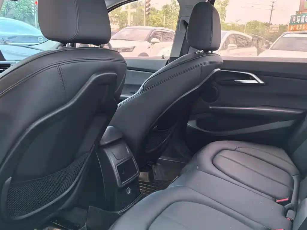 BMW 1 Series — фото 9