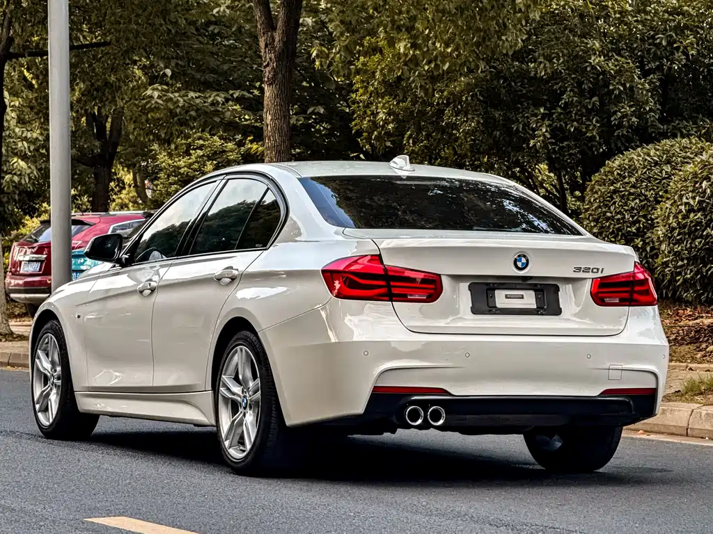 BMW 3 Series — фото 6