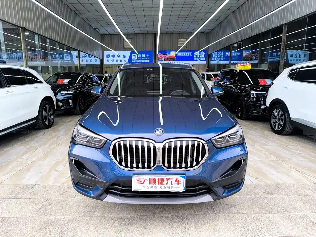 BMW X1 — фото 2