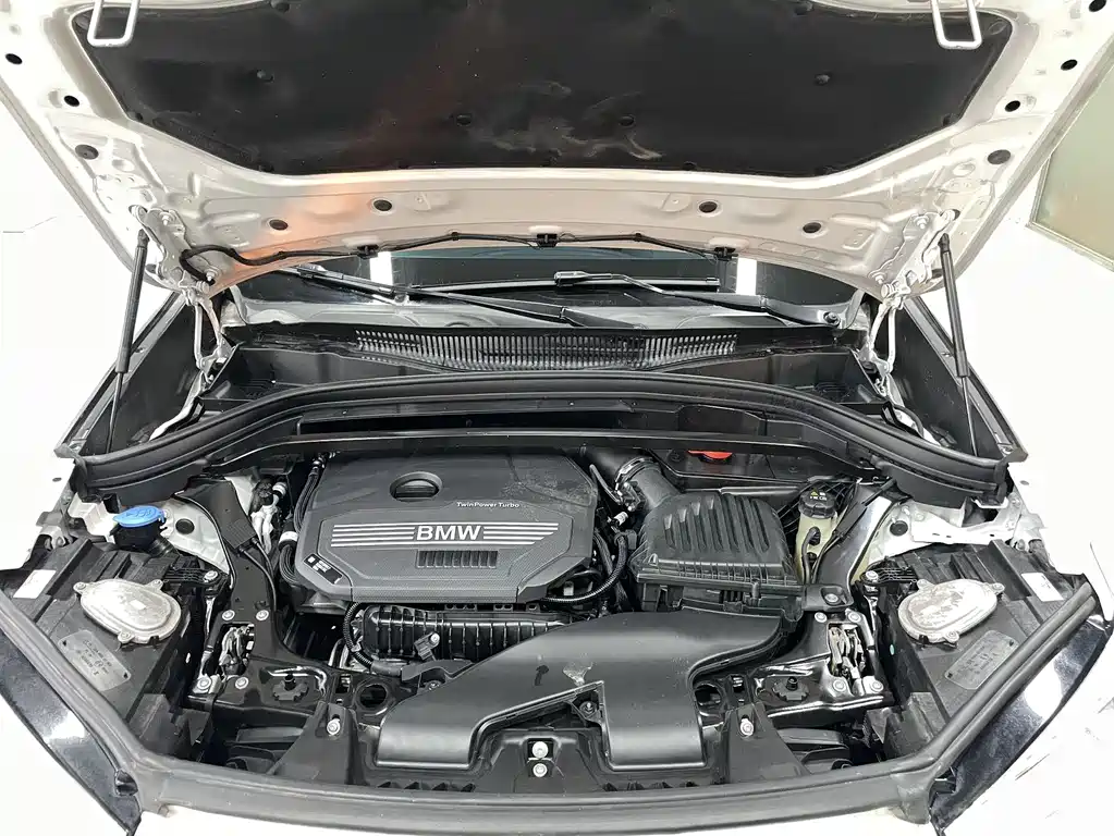 BMW X1 — фото 15