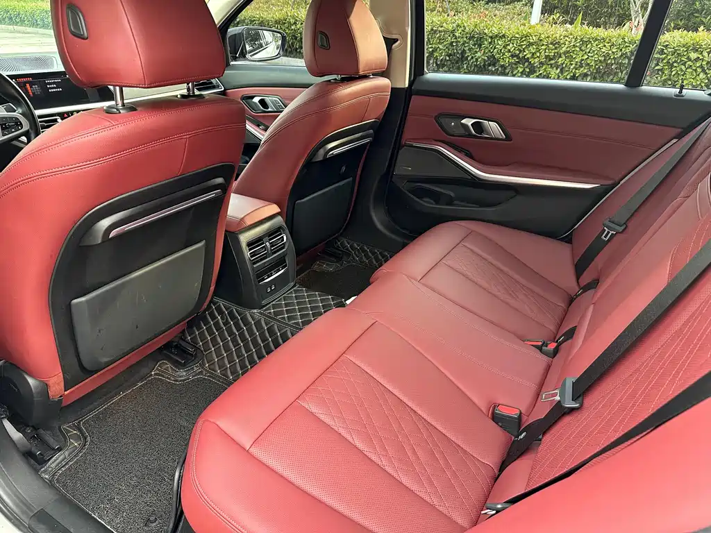 BMW 3 Series — фото 10