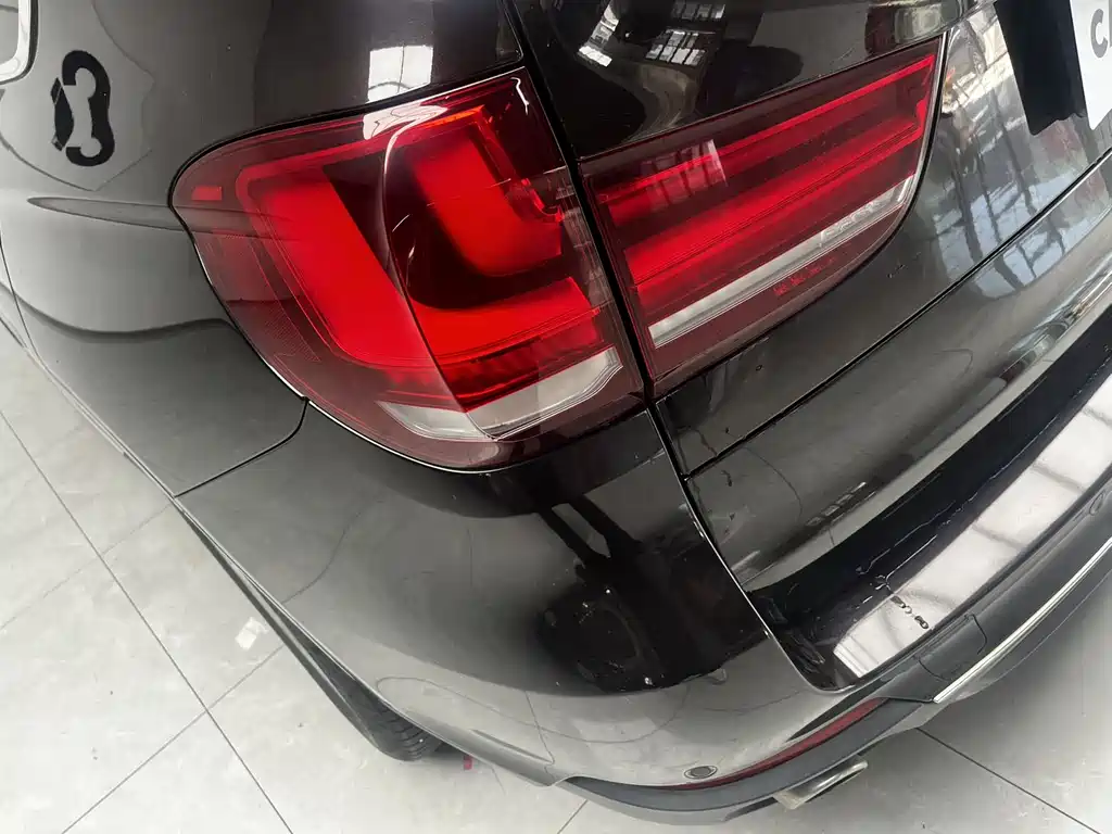 BMW X5 (Import) — фото 7