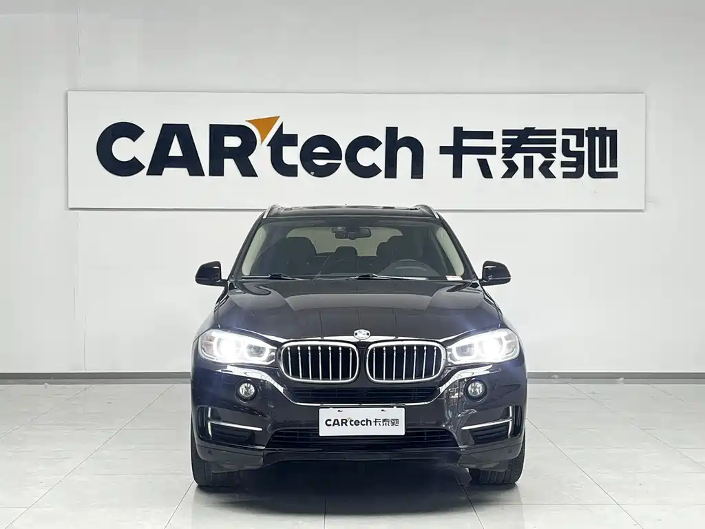 BMW X5 (Import) — фото 8