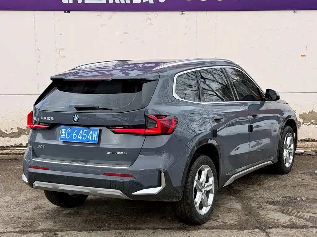 BMW X1 — фото 4