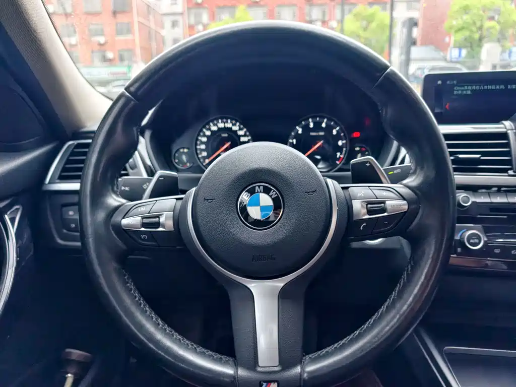 BMW 3 Series — фото 15
