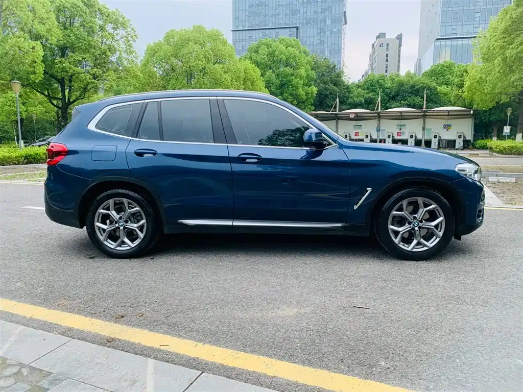 BMW X3 — фото 5