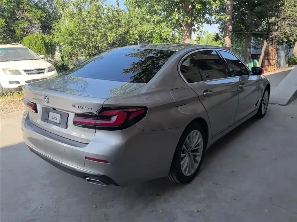 BMW 5 Series New Energy — фото 5