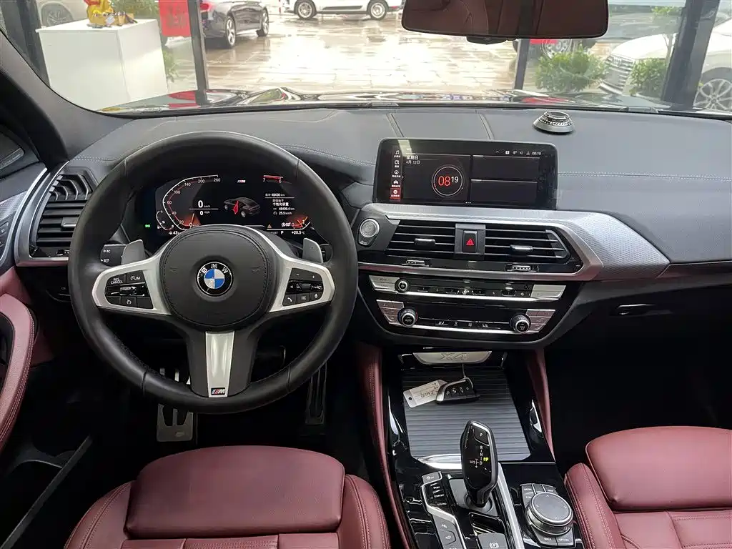 BMW X4 — фото 17