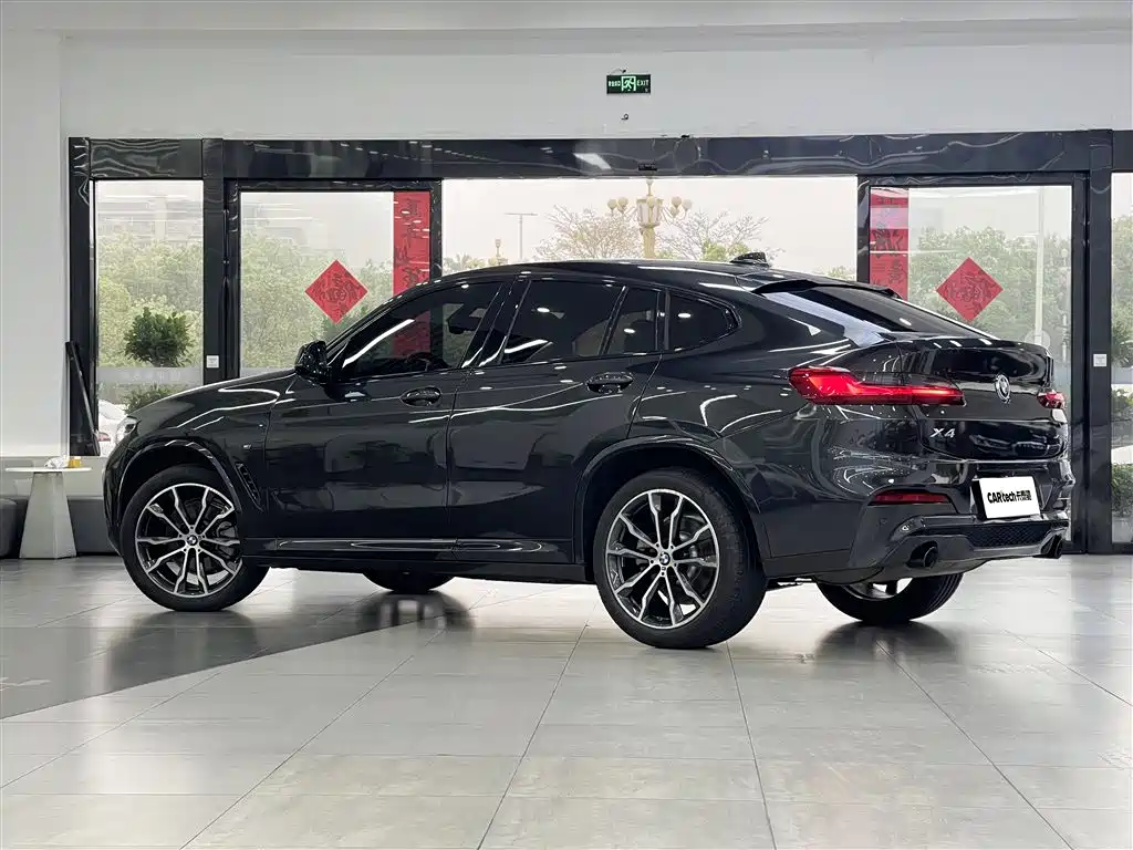 BMW X4 — фото 4