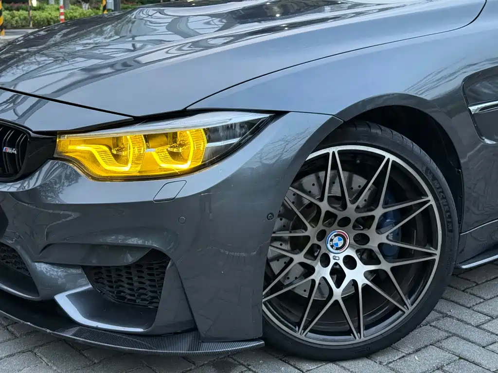 BMW M4 — фото 7