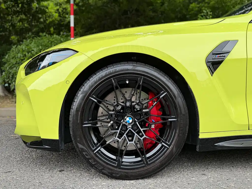 BMW M4 — фото 13