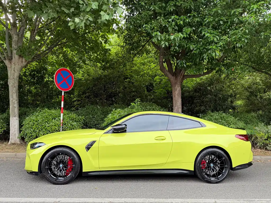 BMW M4 — фото 3