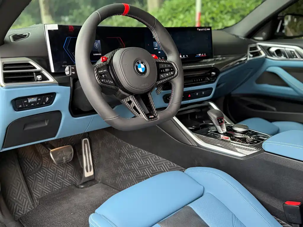 BMW M4 — фото 10