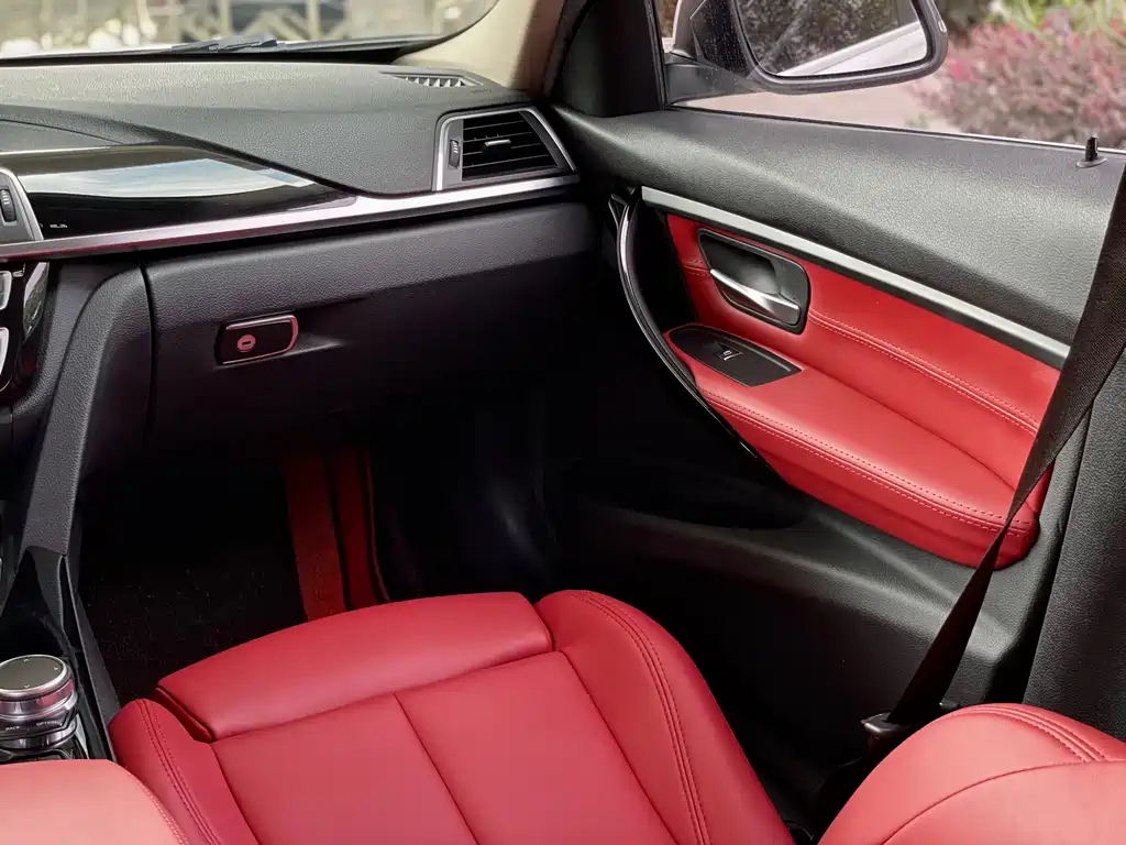 BMW 3 Series — фото 13