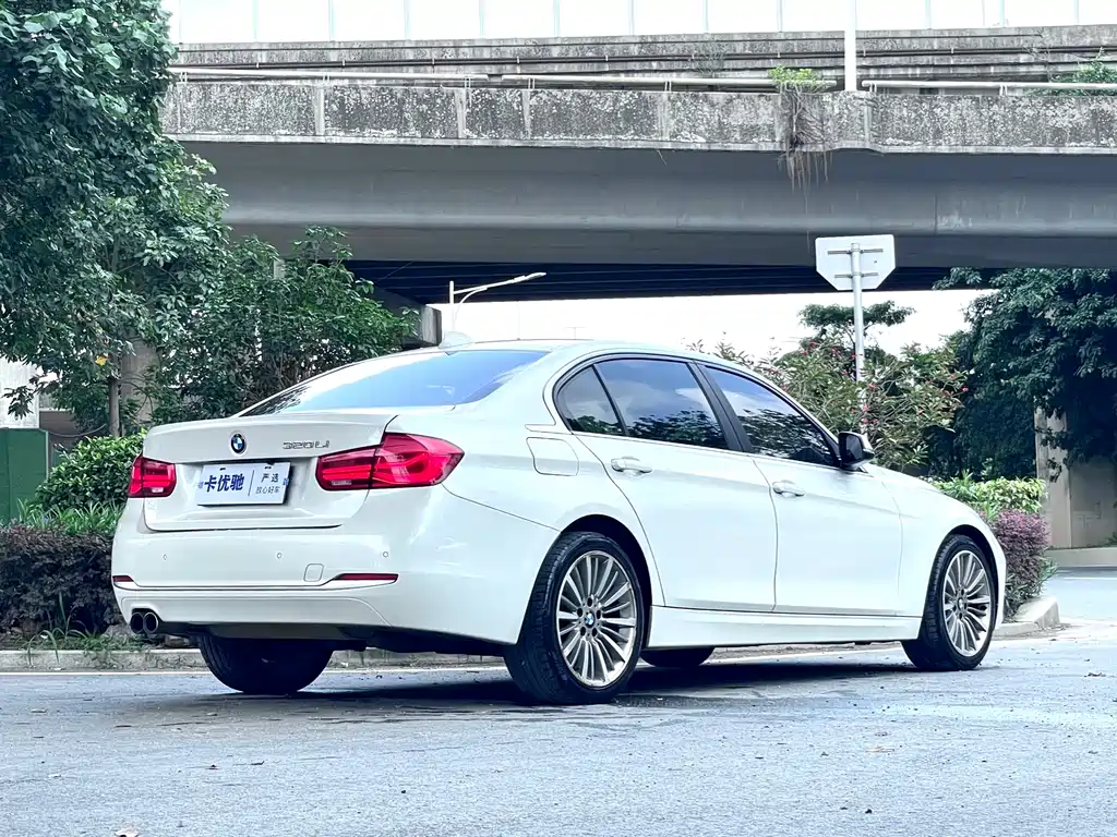 BMW 3 Series — фото 4