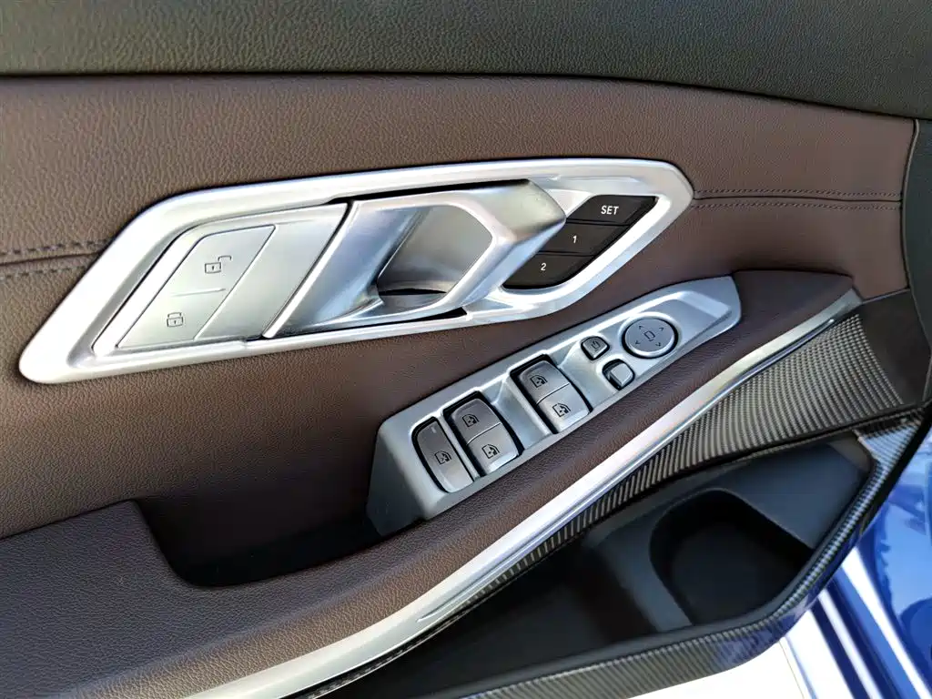 BMW 3 Series — фото 15