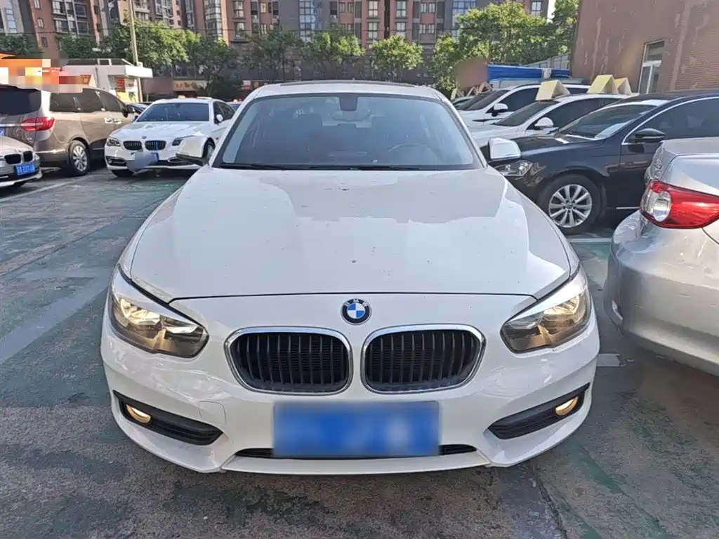BMW 1 Series (Import) — фото 3