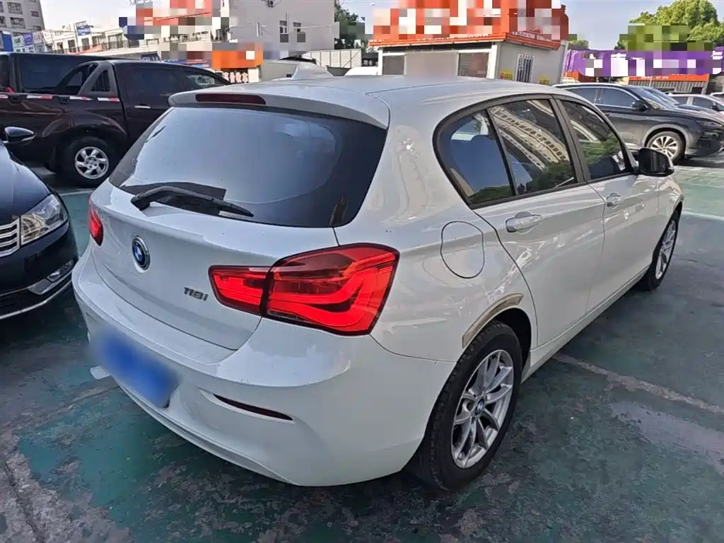 BMW 1 Series (Import) — фото 7