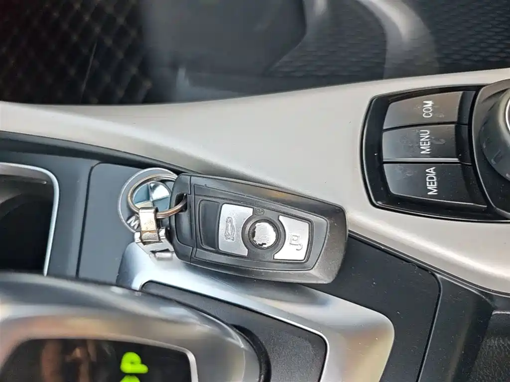 BMW 1 Series (Import) — фото 9