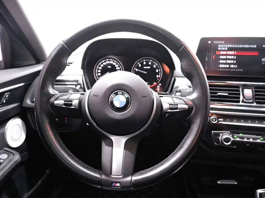 BMW 1 Series — фото 18