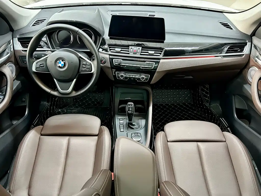 BMW X1 — фото 13