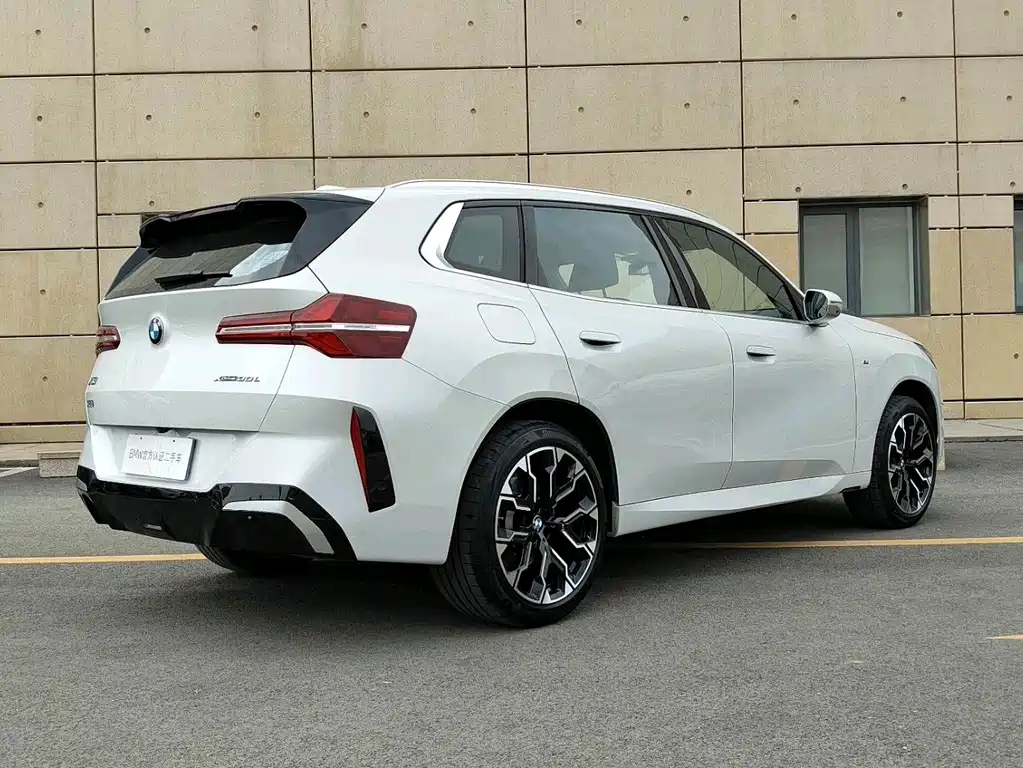 BMW X3 — фото 10