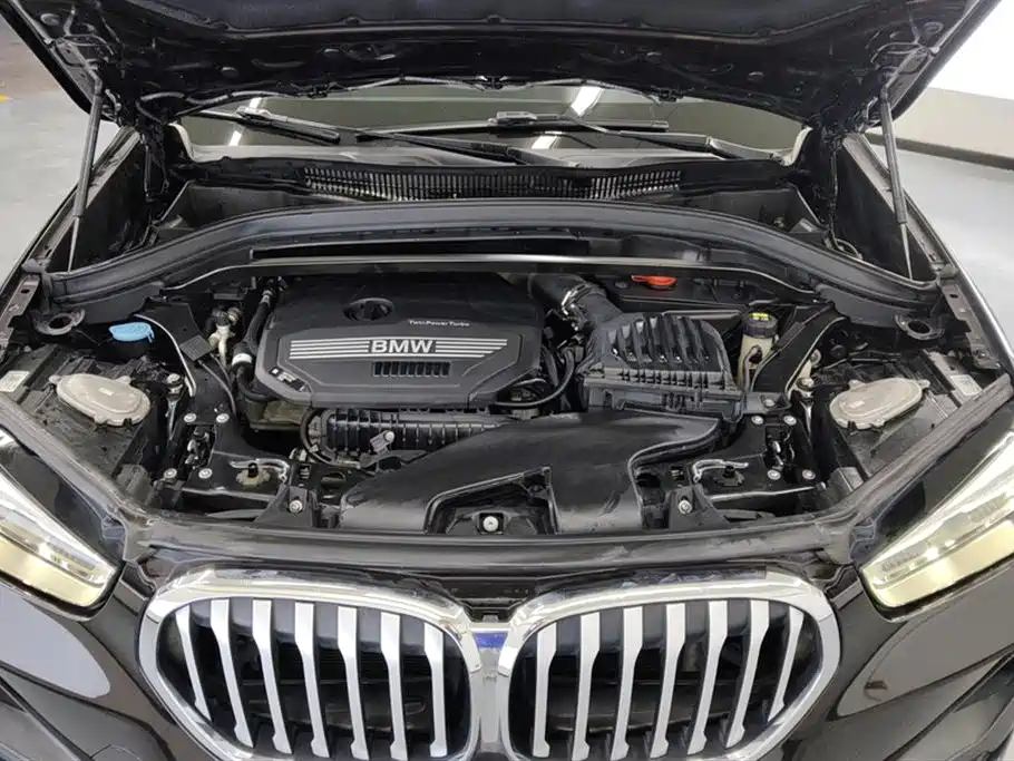 BMW X1 — фото 10