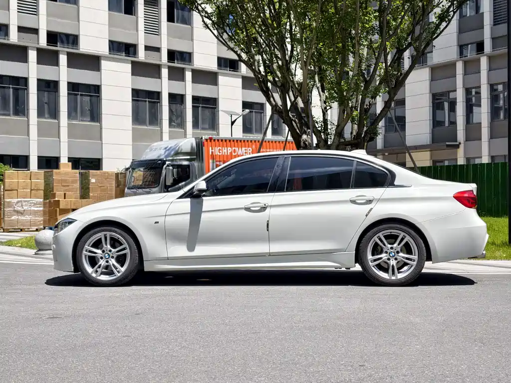 BMW 3 Series — фото 2