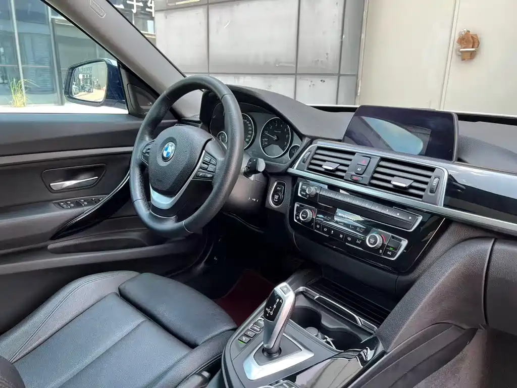 BMW 3 Series GT — фото 23
