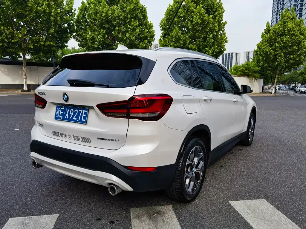 BMW X1 — фото 4