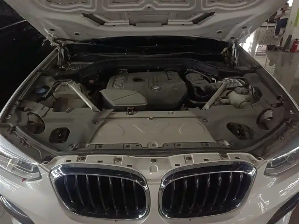 BMW X3 — фото 20