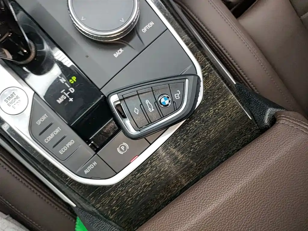 BMW 3 Series — фото 9