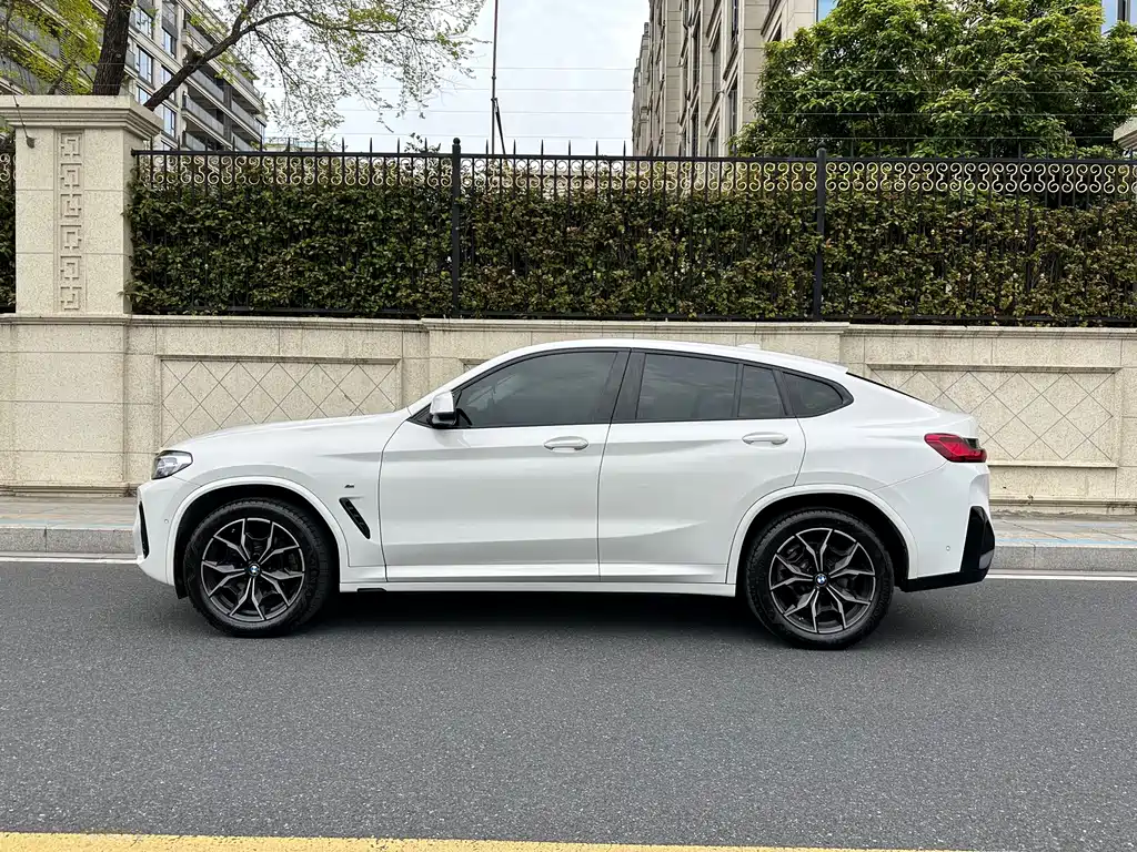 BMW X4 — фото 3
